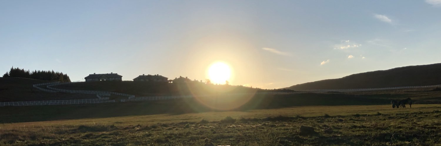 owuyoh's profile banner image