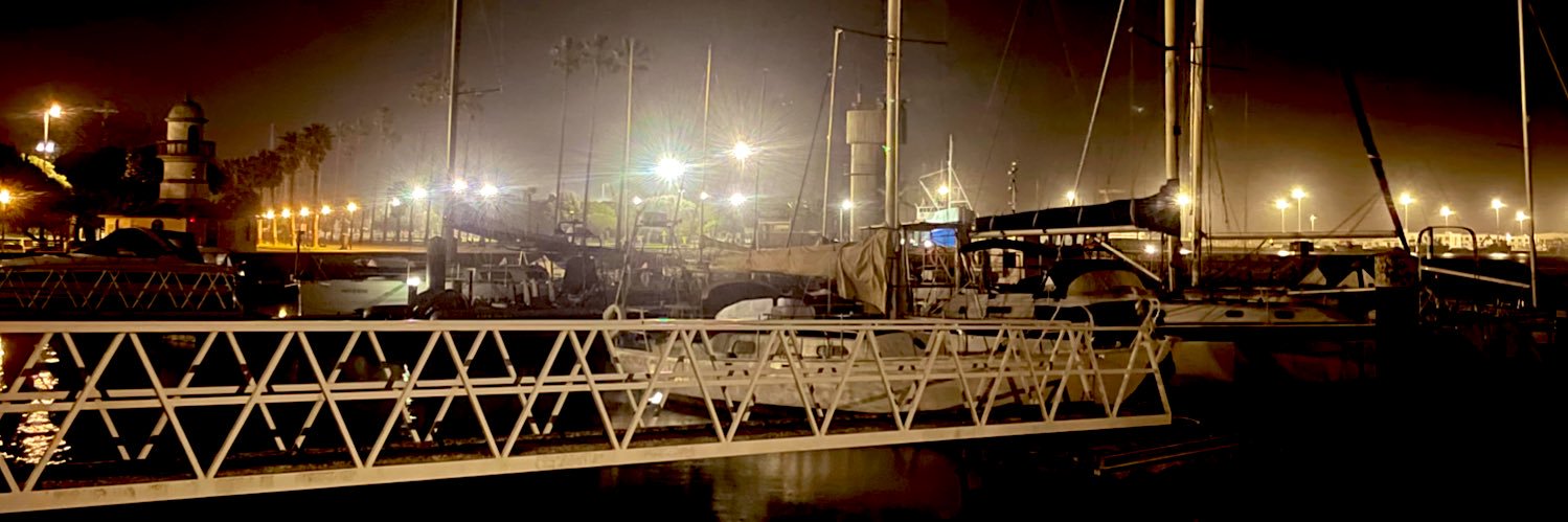 ͓̽l͓͓̽̽e͓͓̽̽o͓̽ banner