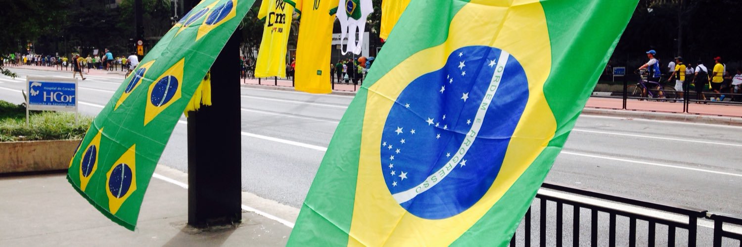 Luciana Magalhaes banner