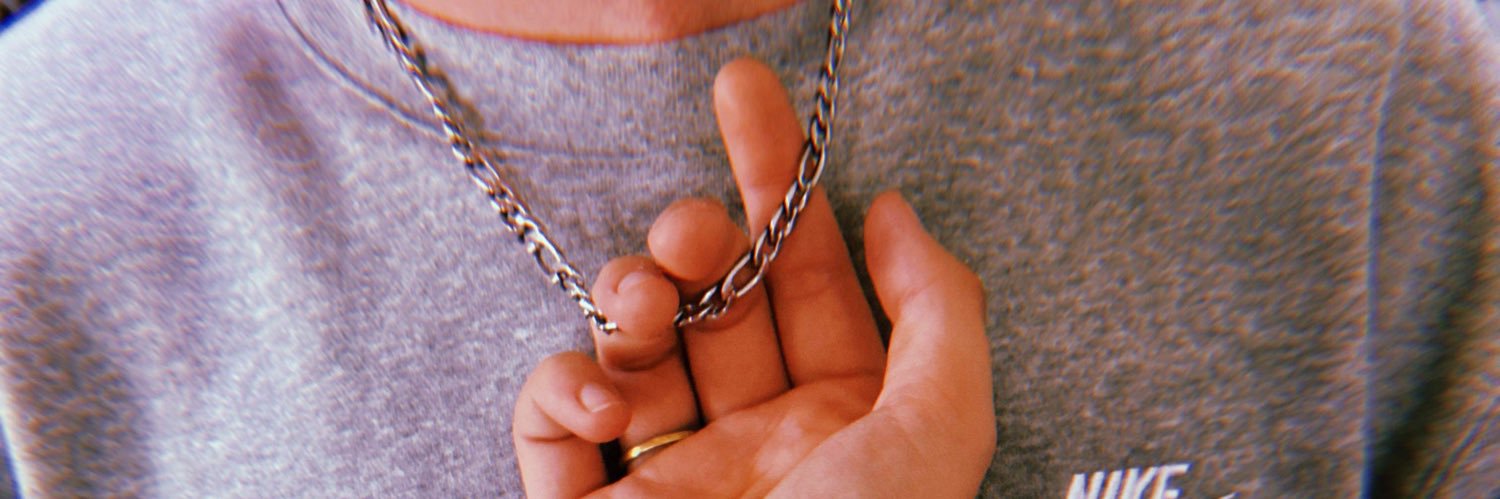 Cleavessss's profile banner image