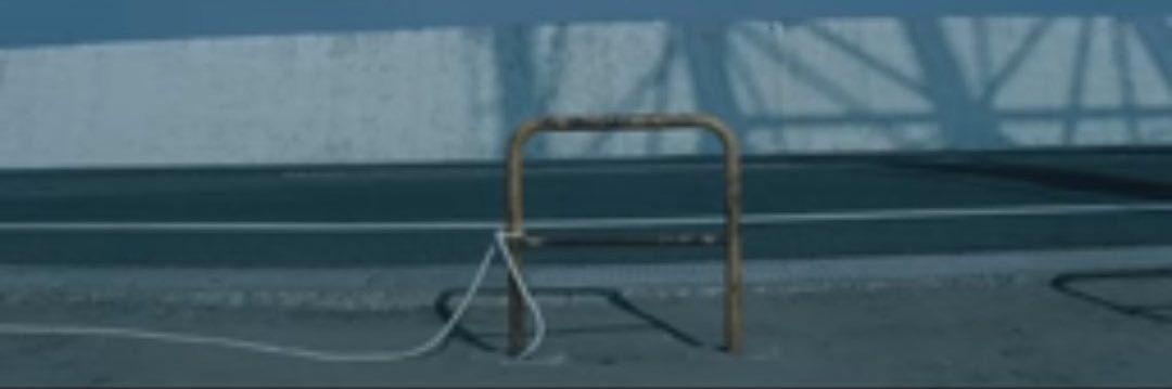 世 間 banner