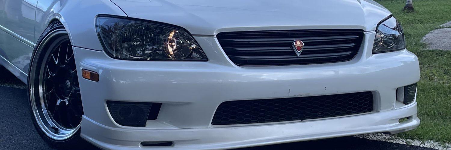 aveahjcg's profile banner image