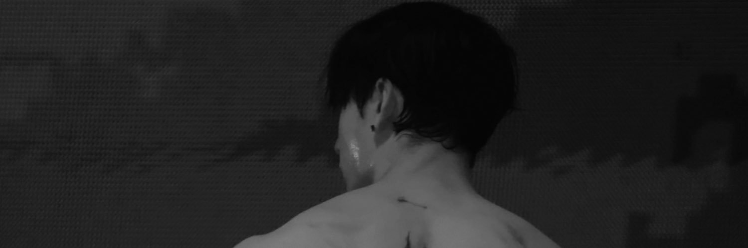 c2_1003's profile banner image