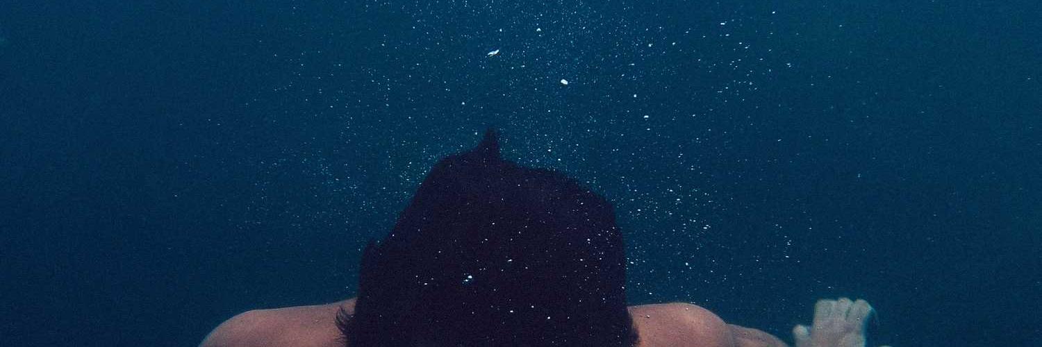 rizkyGenter's profile banner image