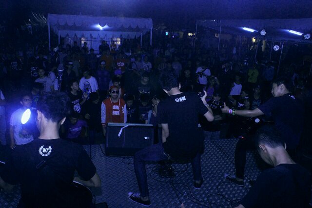 Periode Besides! banner