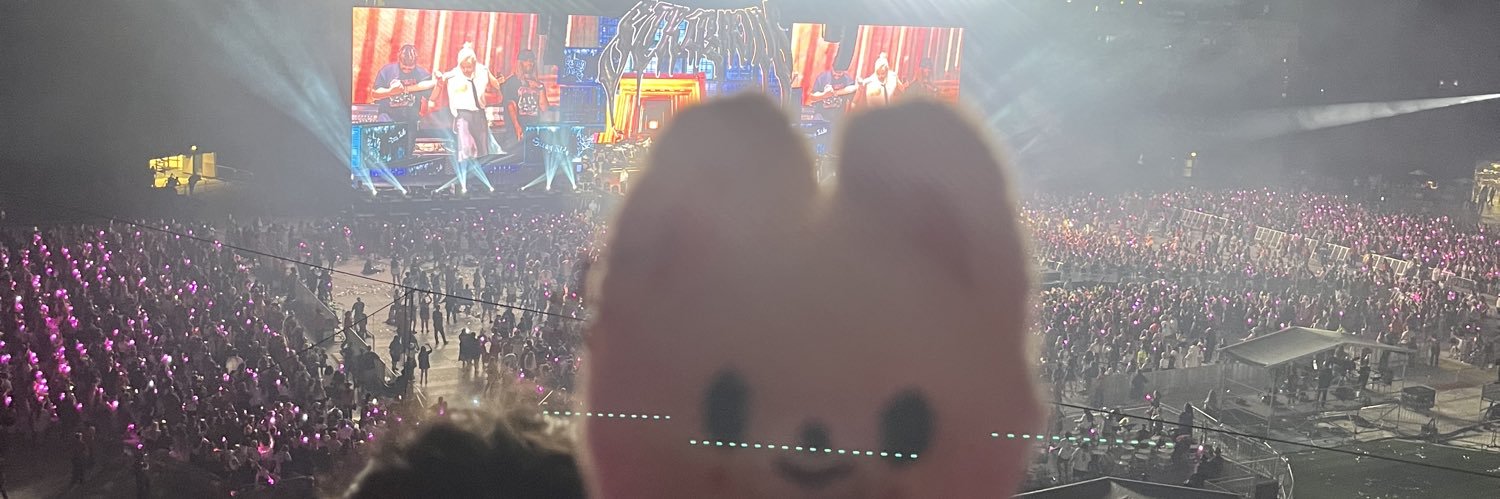 izzyoppa's profile banner image
