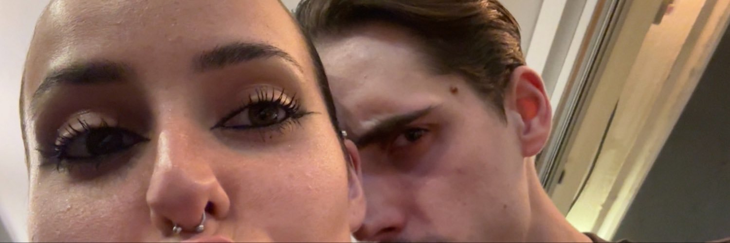 woahcarolin's profile banner image