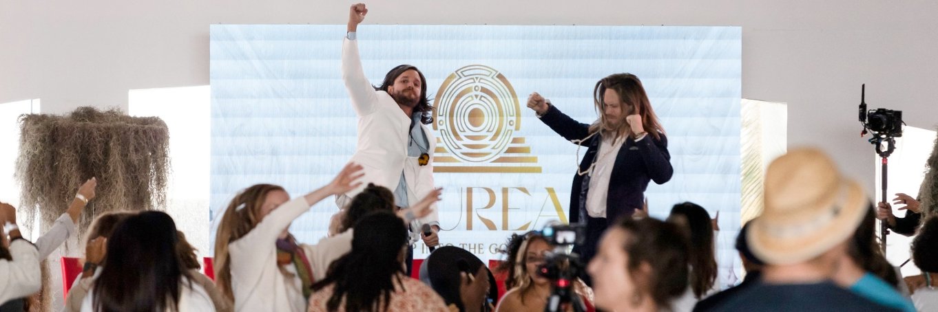 Jackson MacIntosh Strong banner