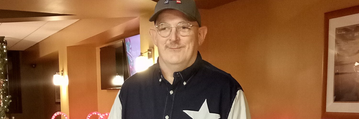 Dustin Howell banner