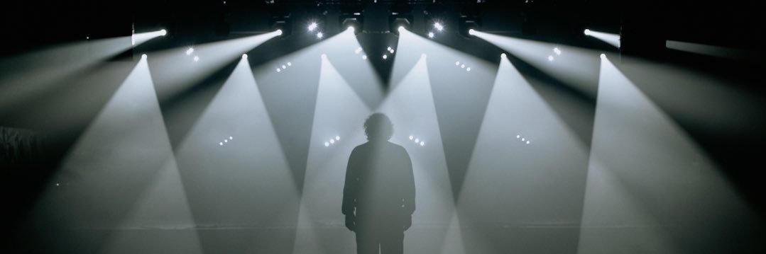 thansdays's profile banner image