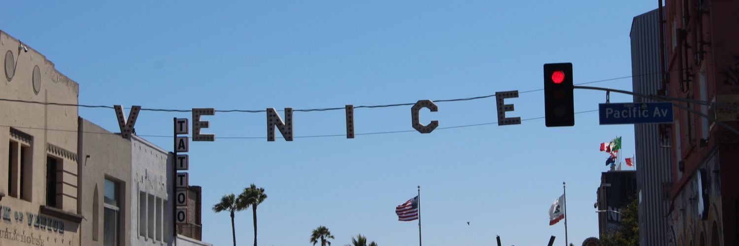 AnneCha337's profile banner image