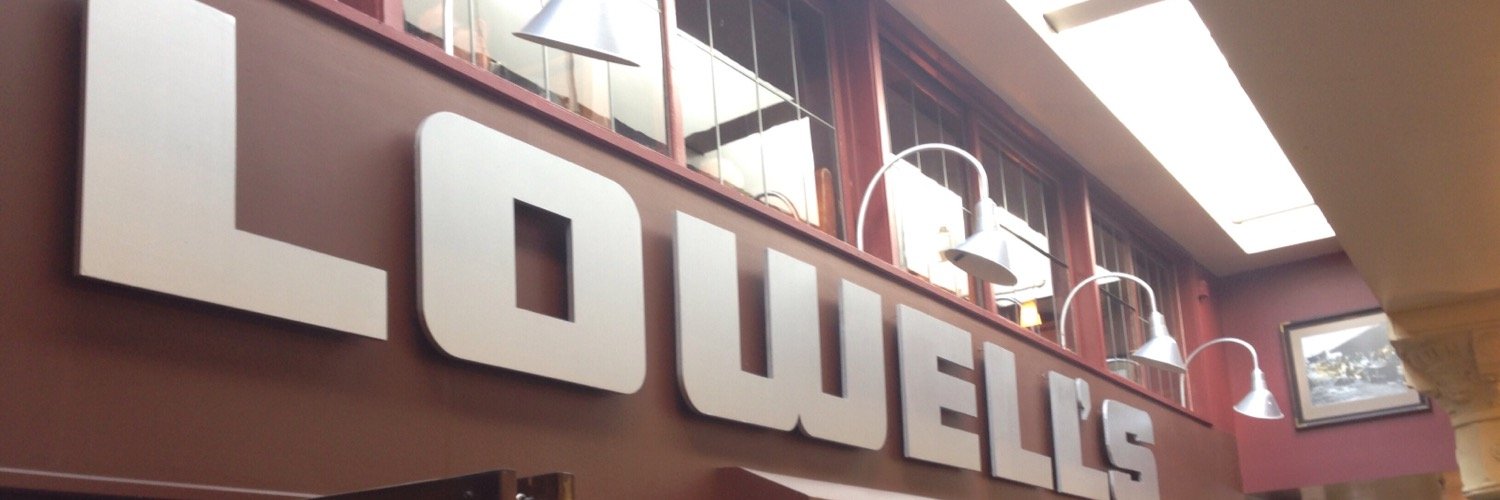 LowellsSeattle's profile banner image