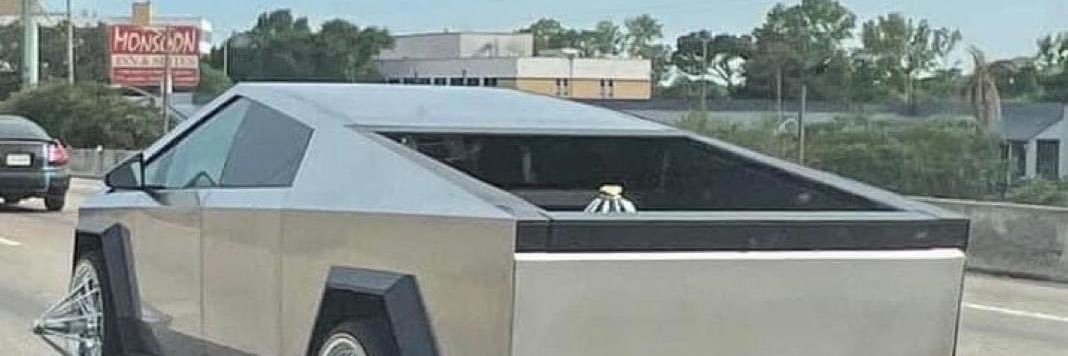 WhiteHoward45's profile banner image