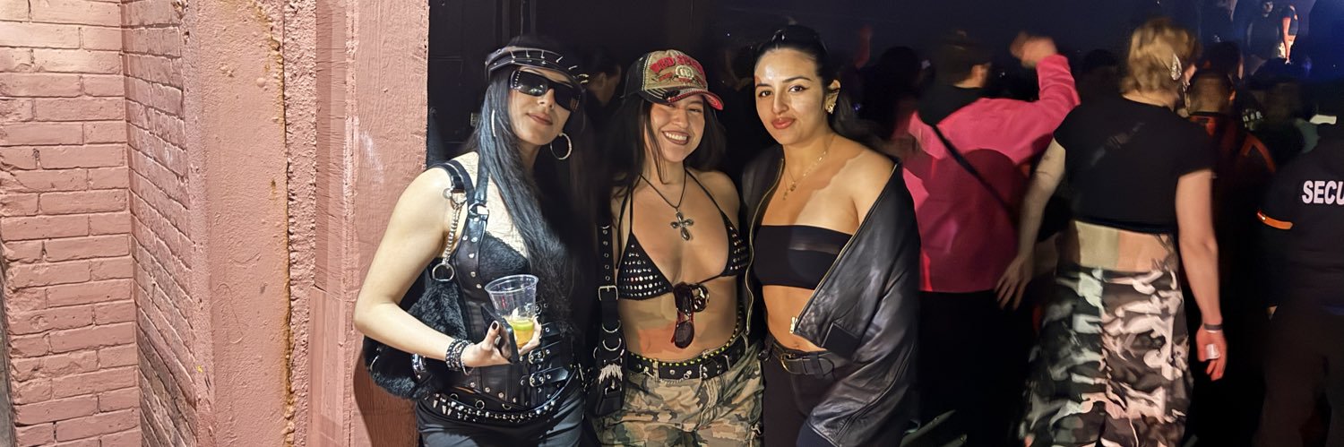 _damaralopez_'s profile banner image