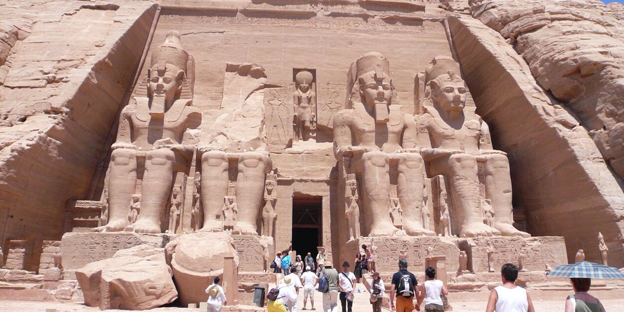 Russell Laidley banner