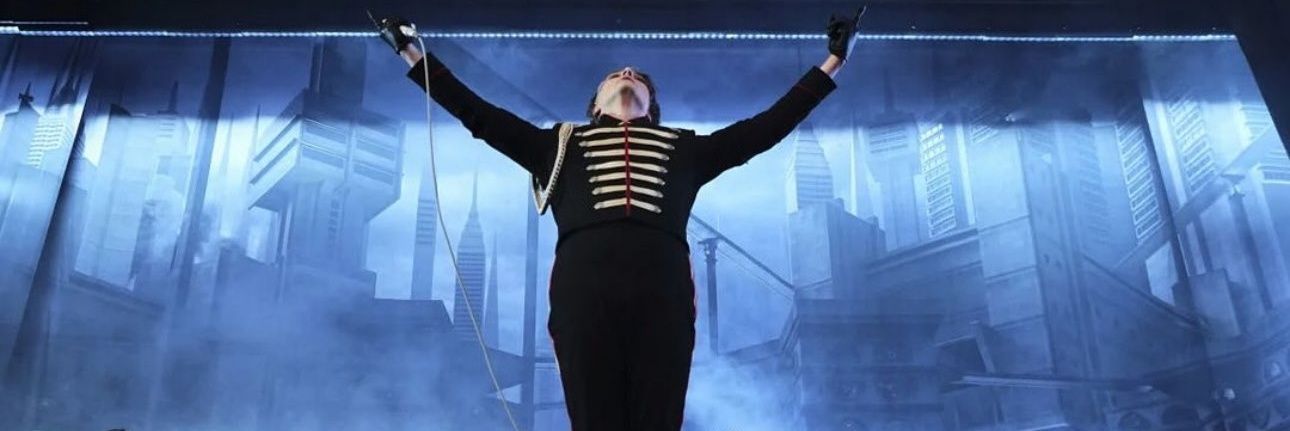 Bi Futurista viu MCR 2x banner