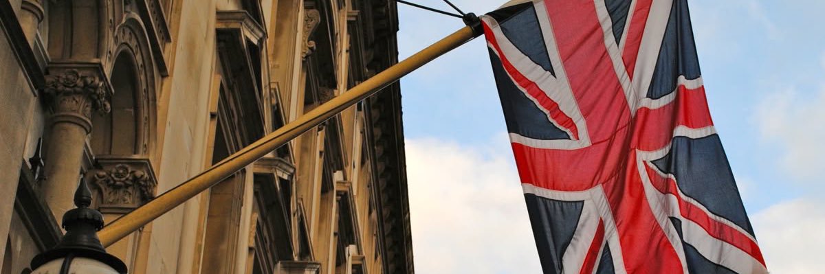 emmie 🇬🇧 banner