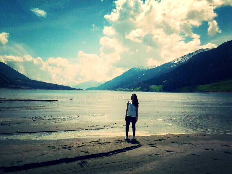 xllinda's profile banner image