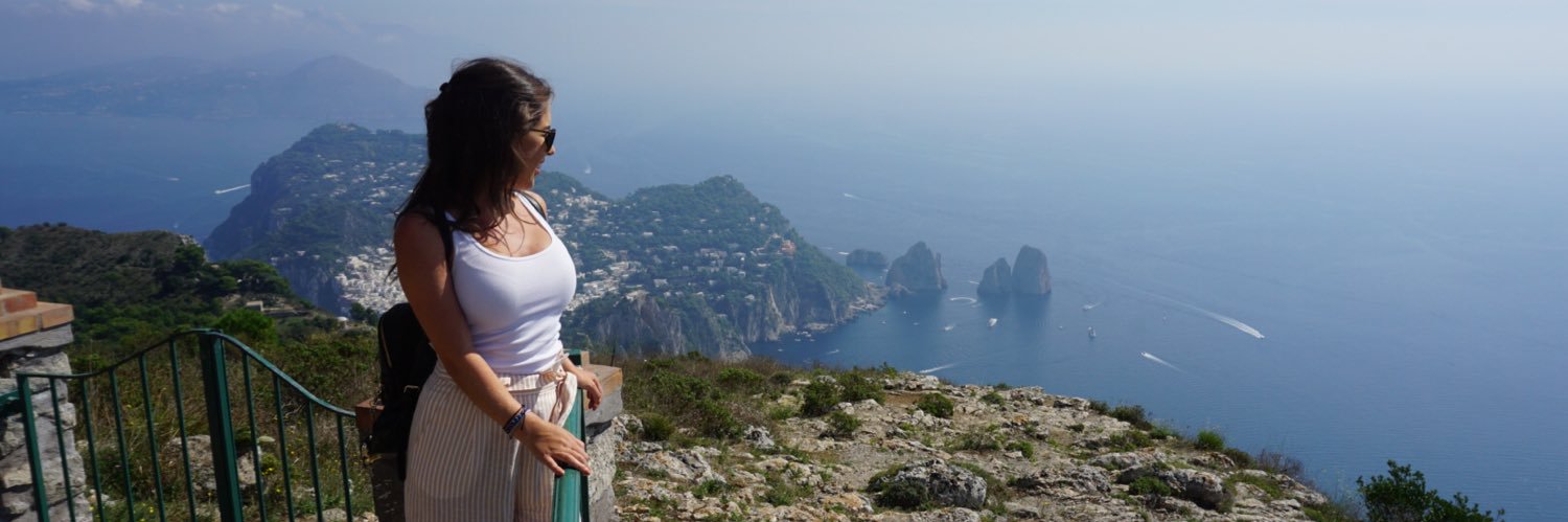 gabygomz_'s profile banner image