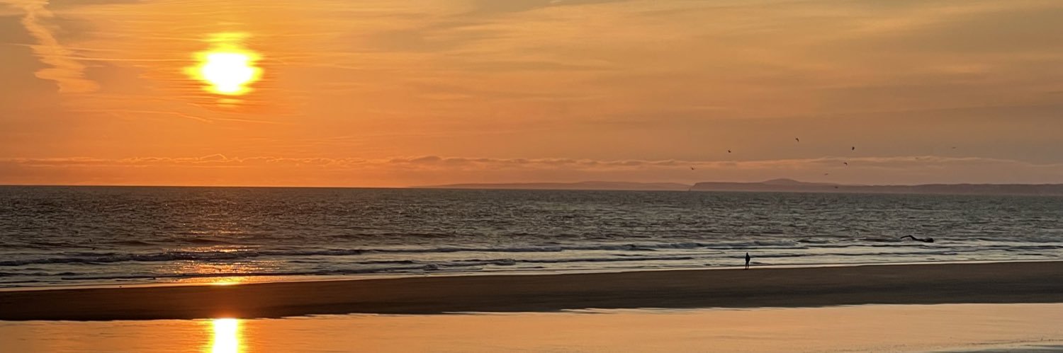 natalieeekirk's profile banner image