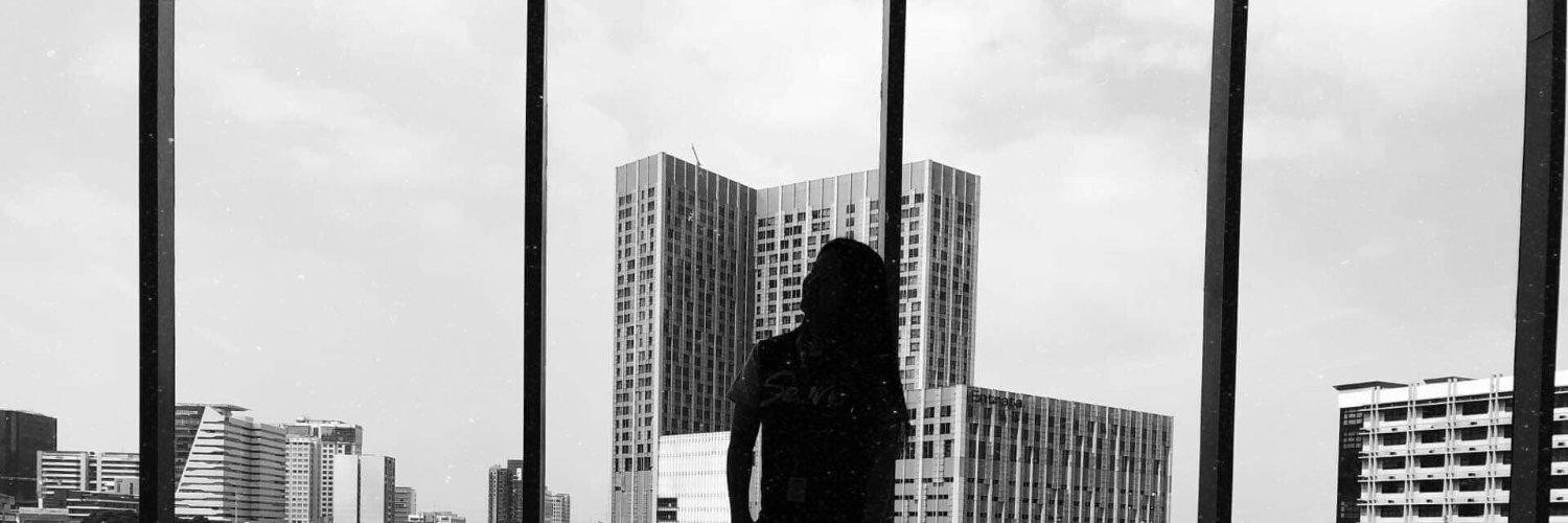 itselainer_20's profile banner image