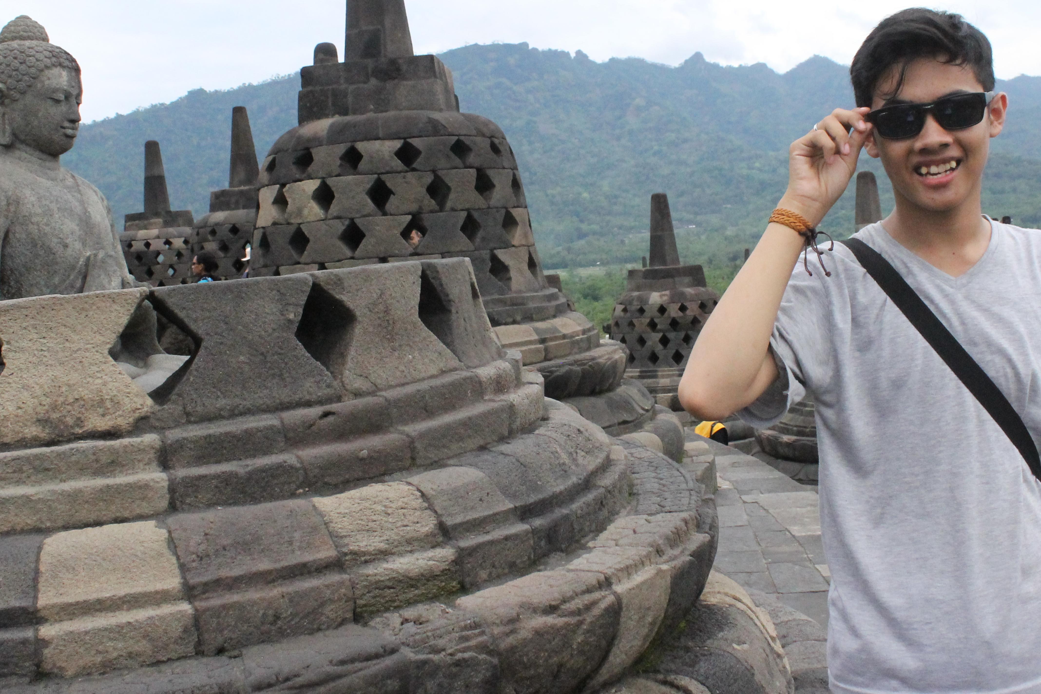 IWAW_ID's profile banner image