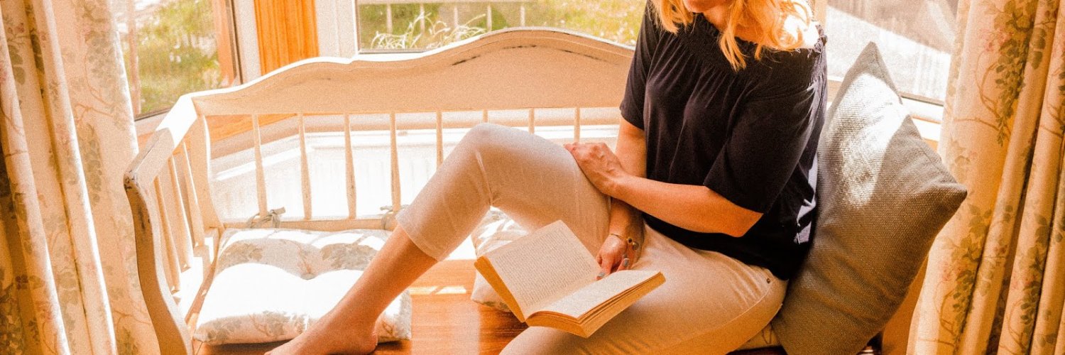 chloeharriets's profile banner image