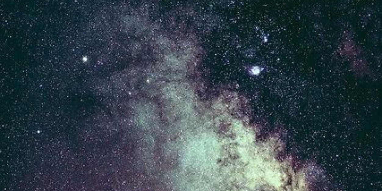 Luna banner