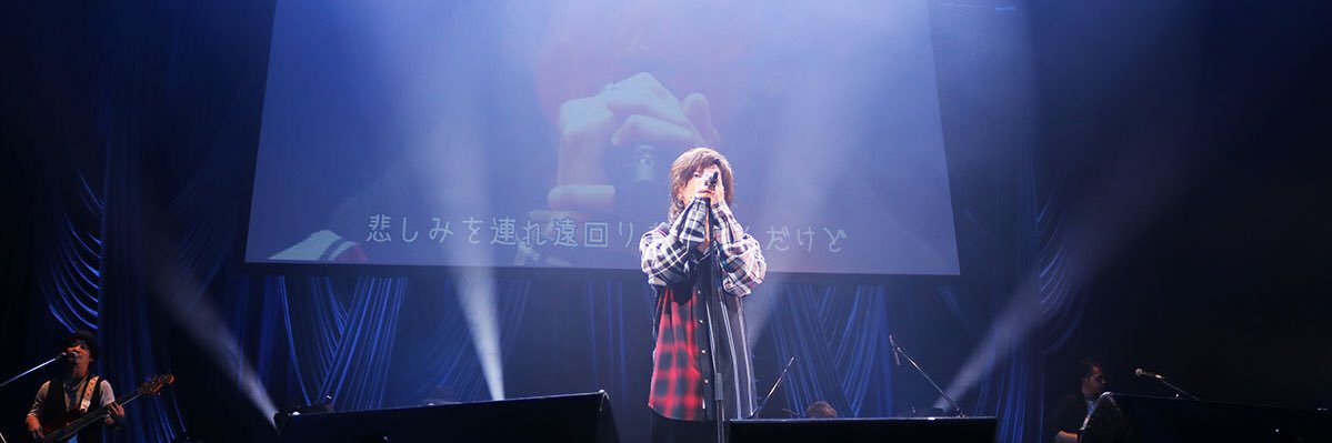 betti21's profile banner image