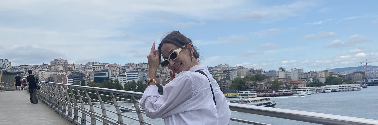 ilaydaakeser's profile banner image