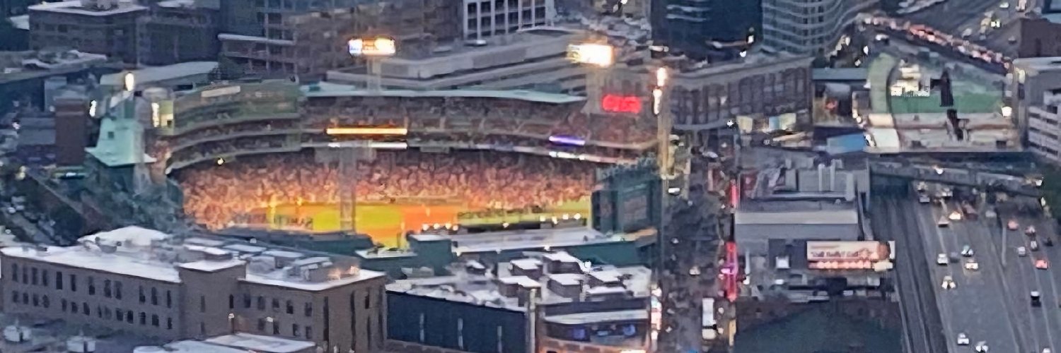 Barry Vee 🙏🎙⚾🎵's banner
