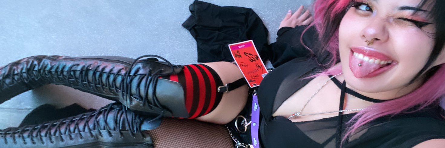 michi 🍓 banner
