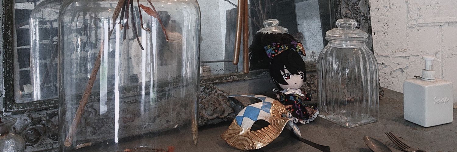 beeeeenama's profile banner image