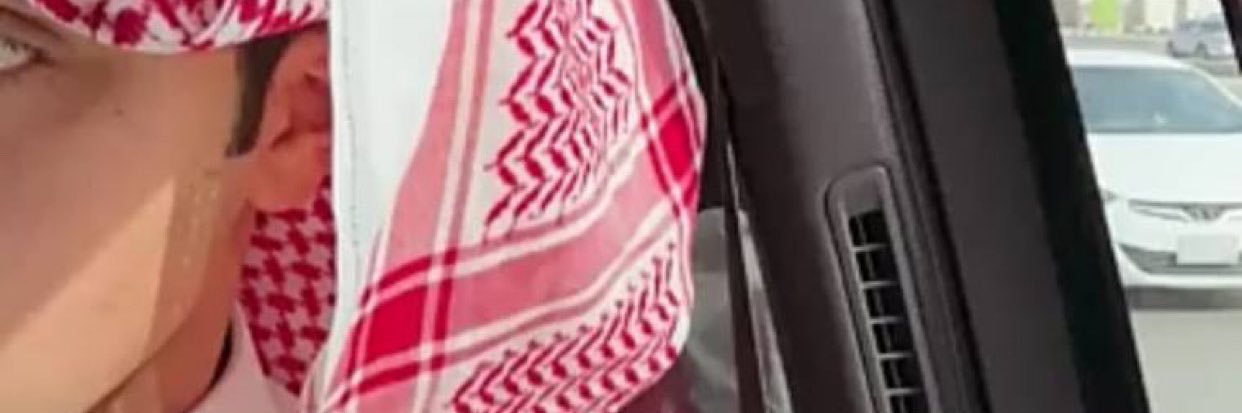 we_li0's profile banner image