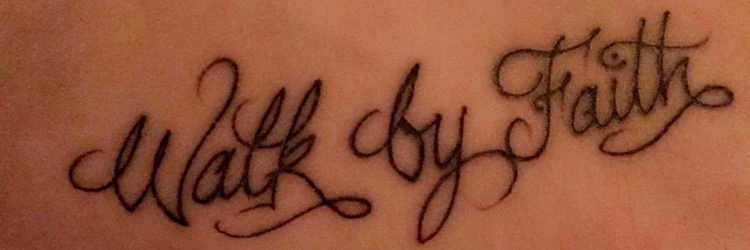 _alyssaellis's profile banner image