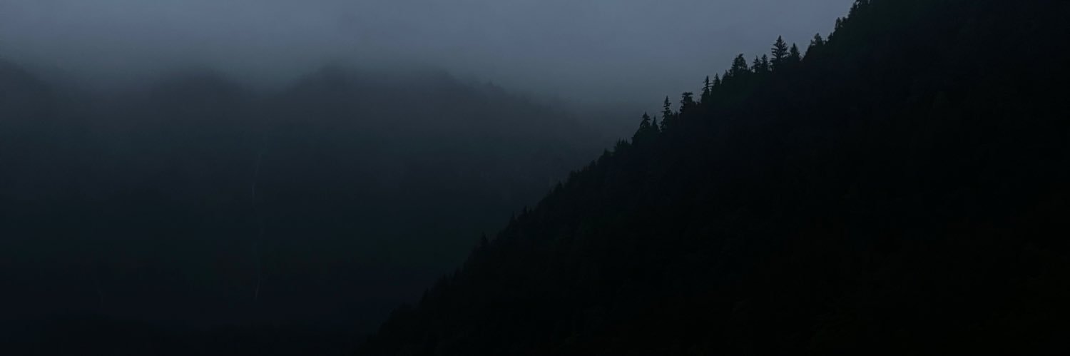 idonoman's profile banner image