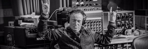 MikeCZim Profile Banner