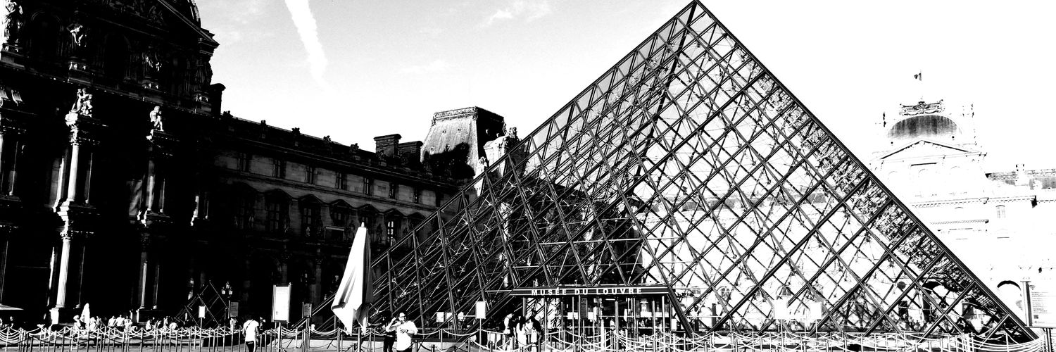 dinaubi's profile banner image