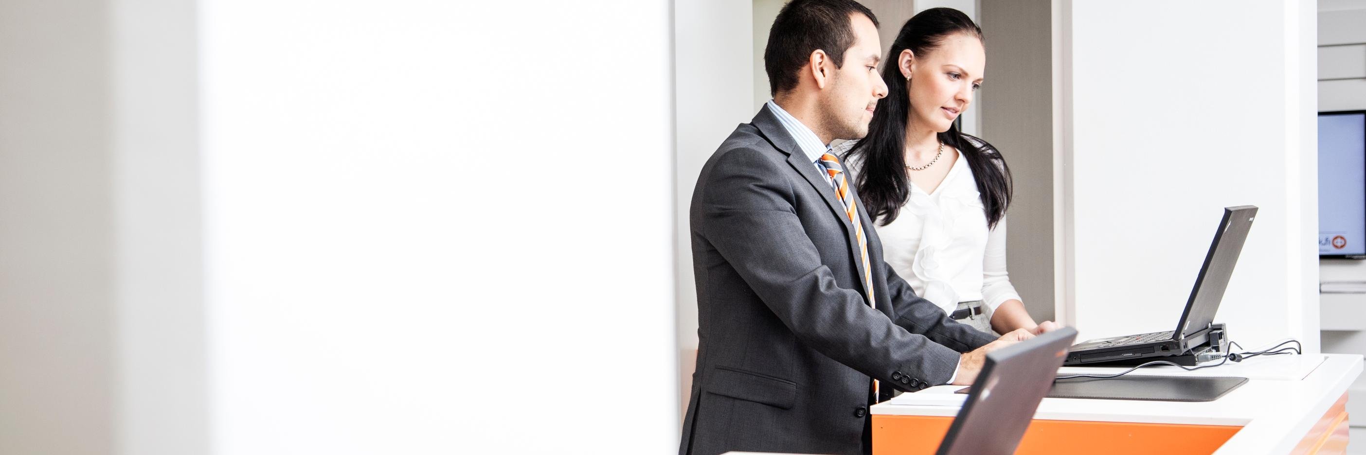 OP:n asiakaspalvelu banner