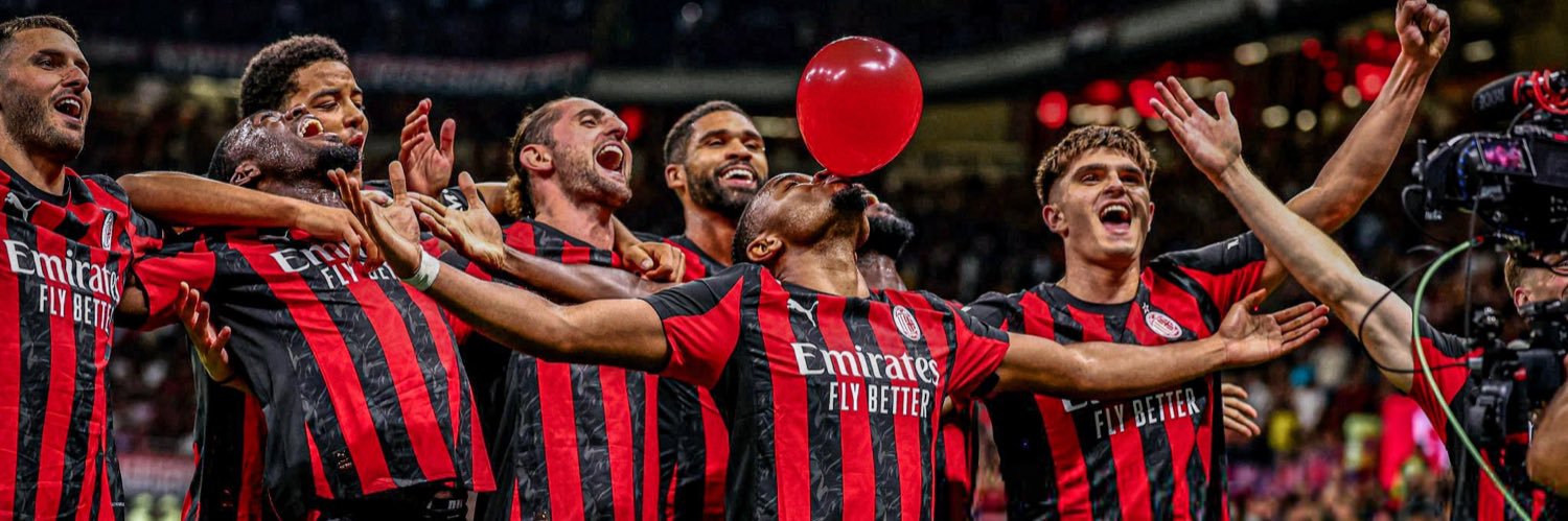 MoeRique's profile banner image