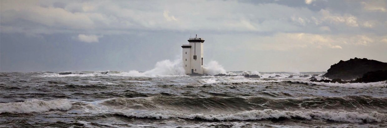 Simon Brooking banner