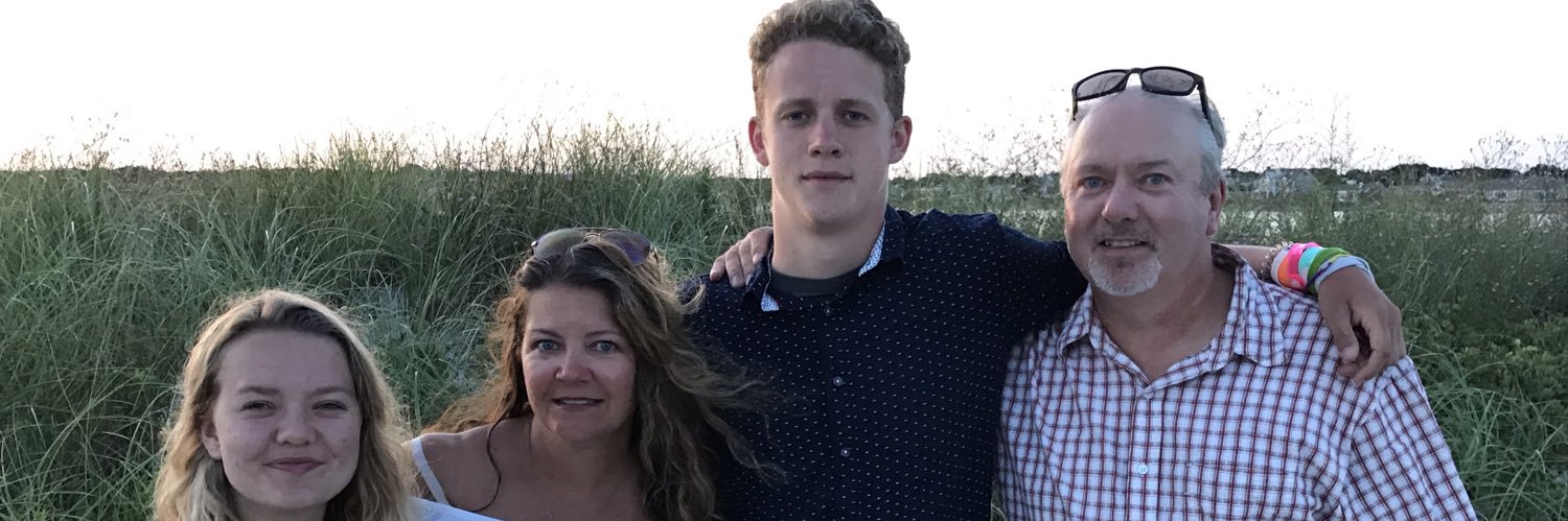 TracyLMilks's profile banner image