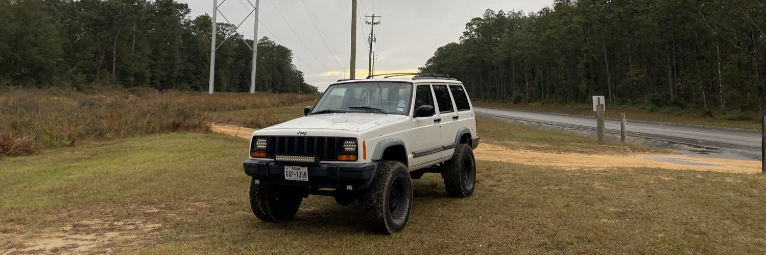 REEVES_11's profile banner image