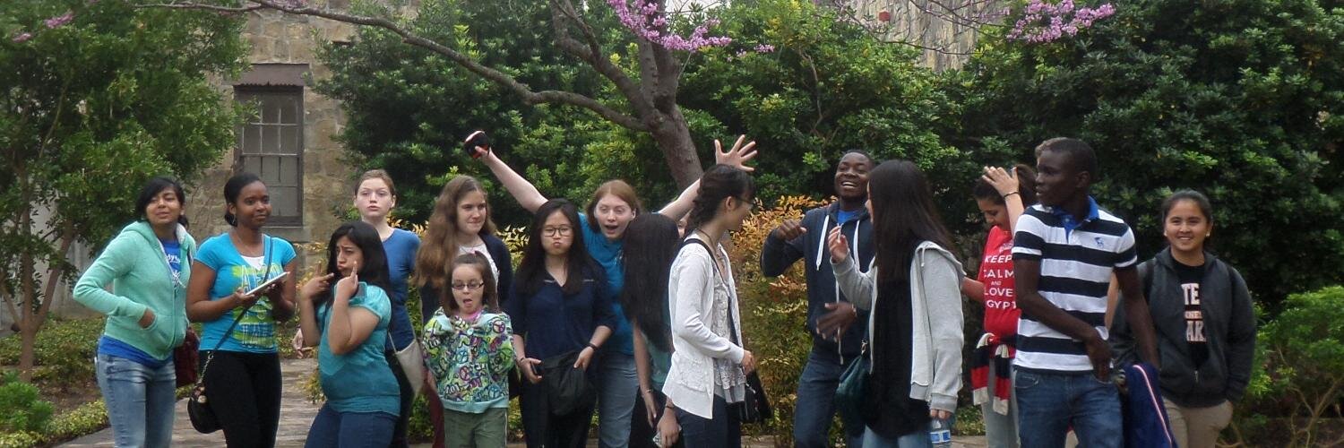 Eric8eno's profile banner image