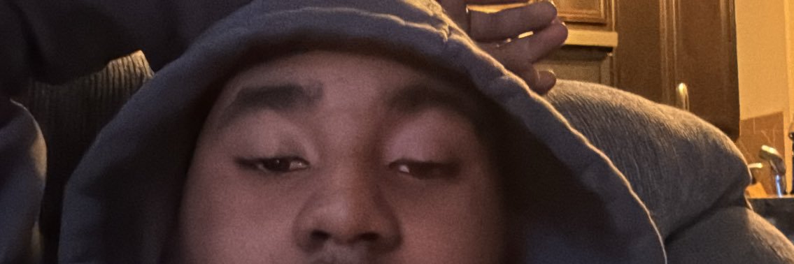ᶜʰ⁻ᵉᵉ banner