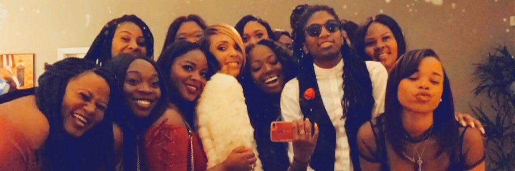 _ArielSimone's profile banner image