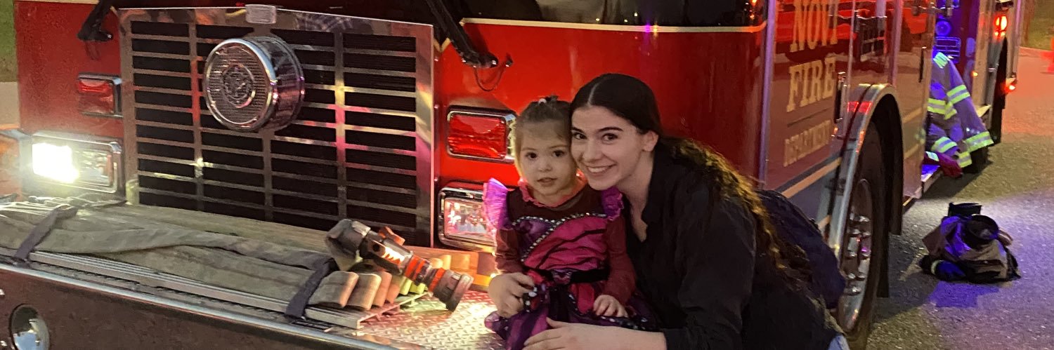 nicolescottii's profile banner image