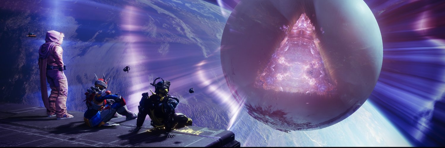 macgrver's profile banner image