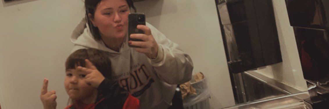 randihurley22's profile banner image