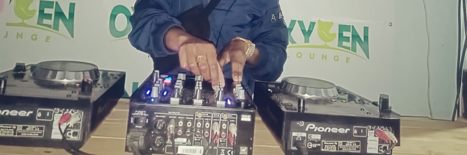 DavoiceTeboho's profile banner image